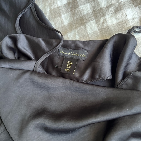 House of Harlow 1960 black satin ruched maxi dress with spaghetti straps - Picture 3 of 7